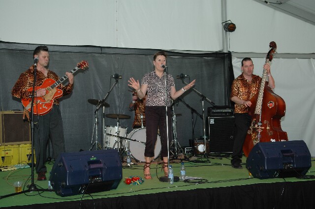 min 2008 05 04 retro rhythm 099